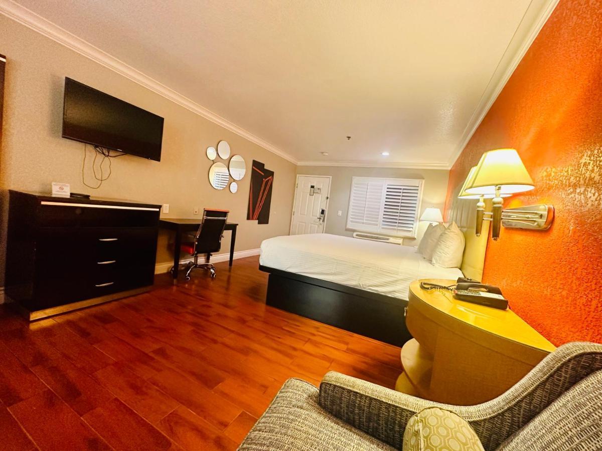 Casa Blanca Hotel & Suites Orange Sr-55 Freeway, Near Honda Center, Chapman University, Disneyland Zewnętrze zdjęcie