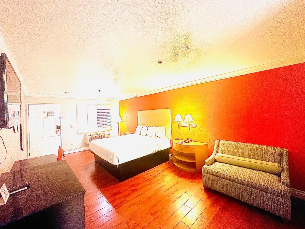 Casa Blanca Hotel & Suites Orange Sr-55 Freeway, Near Honda Center, Chapman University, Disneyland Zewnętrze zdjęcie