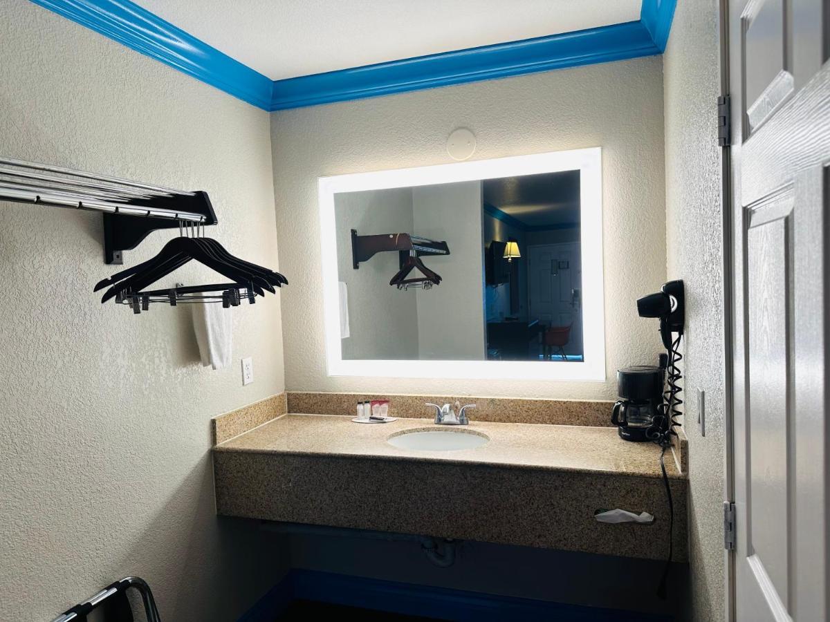 Casa Blanca Hotel & Suites Orange Sr-55 Freeway, Near Honda Center, Chapman University, Disneyland Zewnętrze zdjęcie