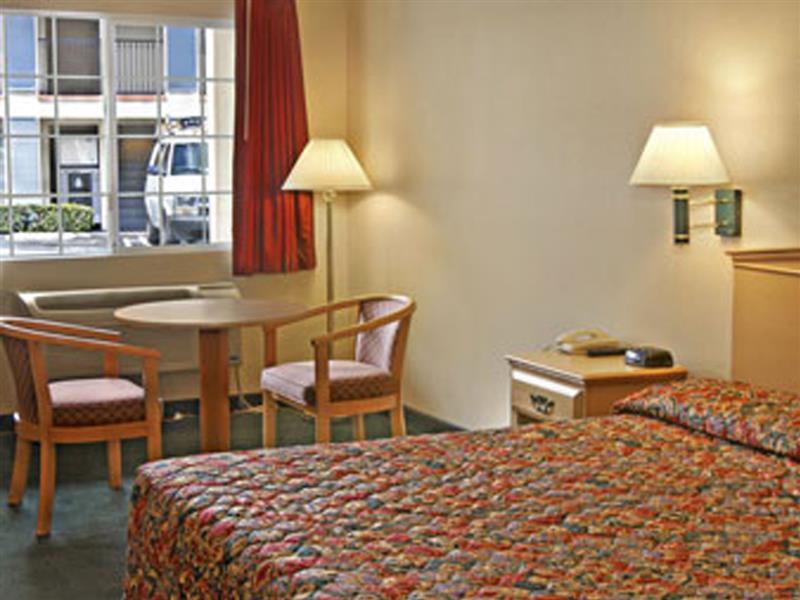 Casa Blanca Hotel & Suites Orange Sr-55 Freeway, Near Honda Center, Chapman University, Disneyland Pokój zdjęcie